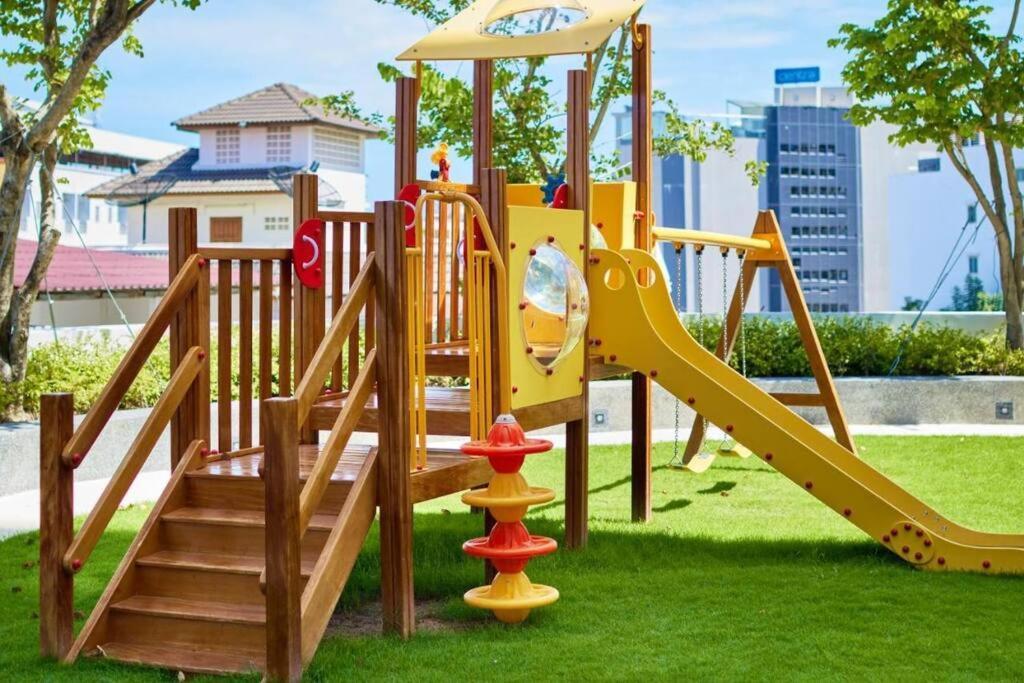 Sea View 2 Bed Room Condo @ Central 파타야 외부 사진