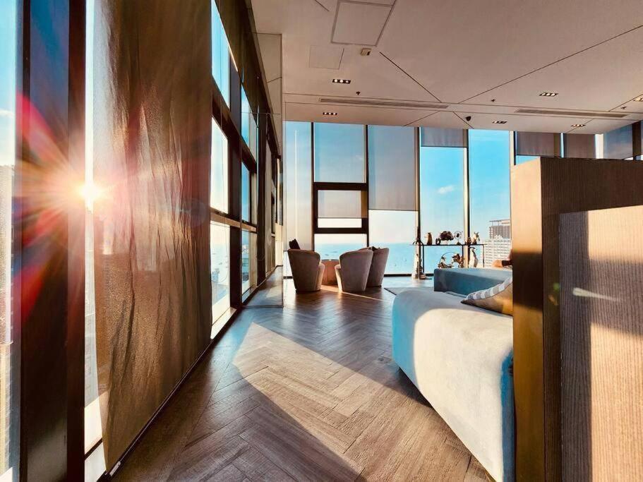 Sea View 2 Bed Room Condo @ Central 파타야 외부 사진